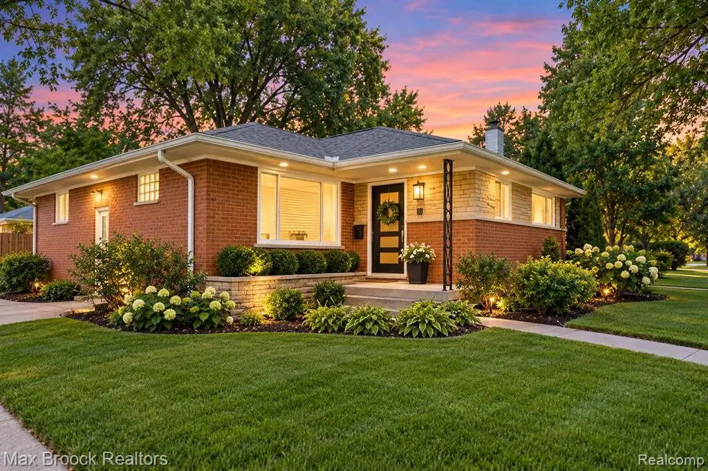 24601 Ridgedale, Oak Park, MI 48237 - #1