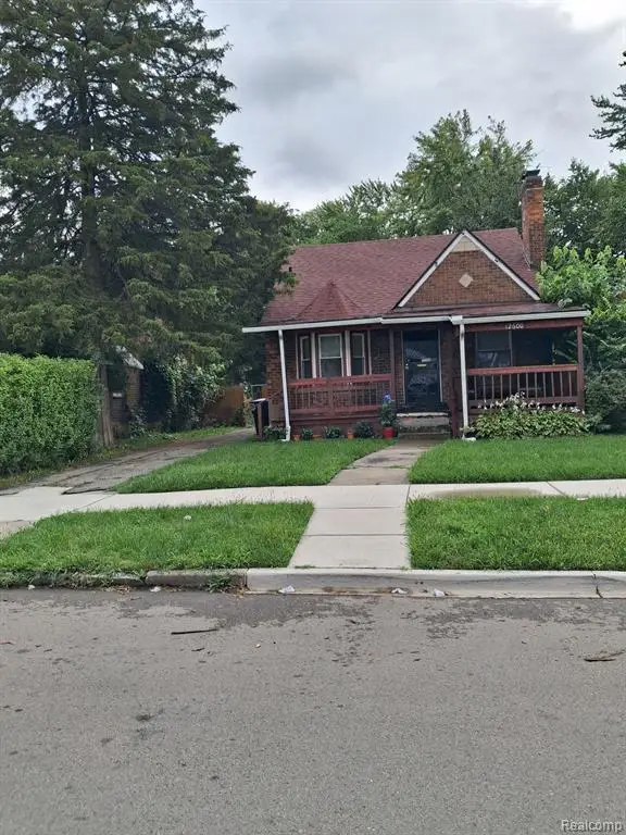12600 Elmdale, Detroit, MI 48213