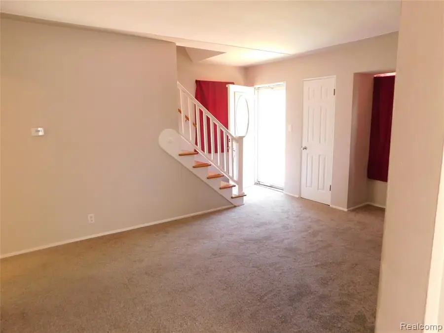 526 S Meade, Flint, MI 48503 - #3