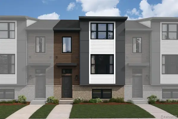 1036 Pine Tree, Troy, MI 48085