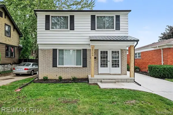 28208 Rockwood, Saint Clair Shores, MI 48081