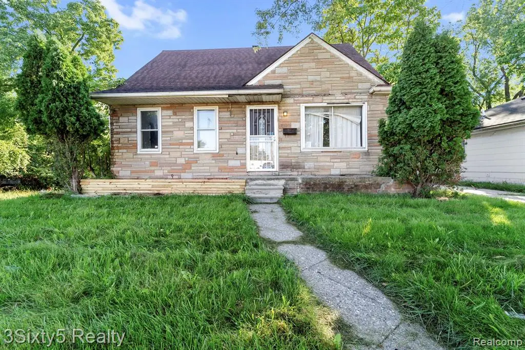 18334 Shiawassee, Detroit, MI 48219 - #1