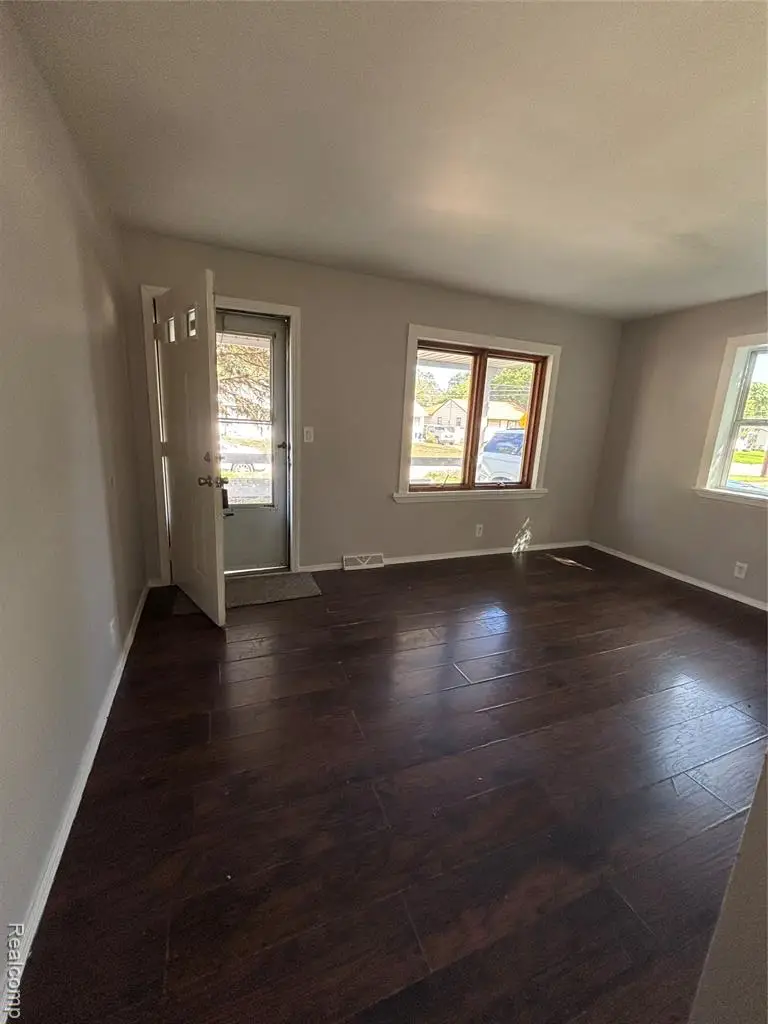 2836 Thom, Flint, MI 48506 - #3
