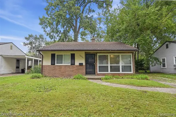 10400 Saratoga, Oak Park, MI 48237