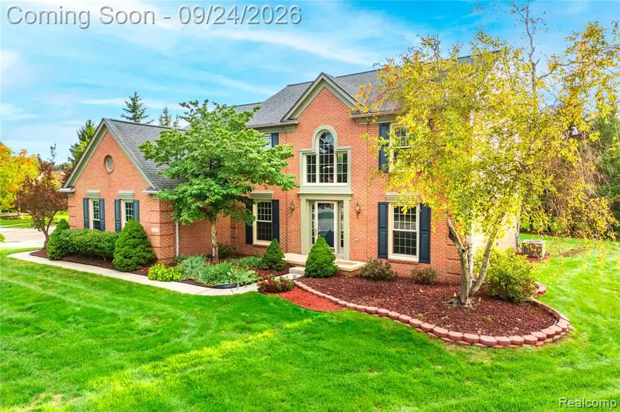 46740 Club, Canton, MI 48188 - #2