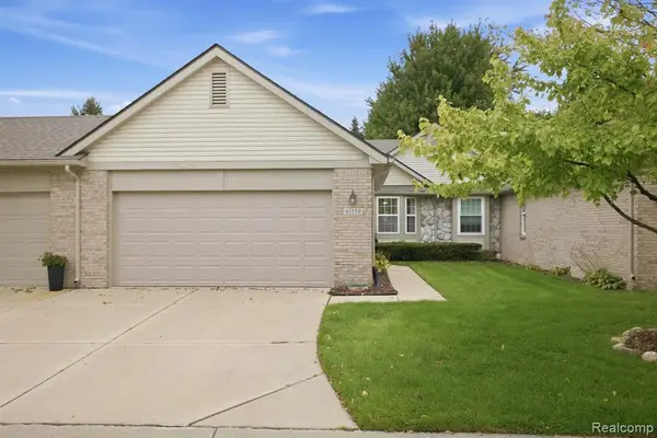 41150 Bermuda, Sterling Heights, MI 48314