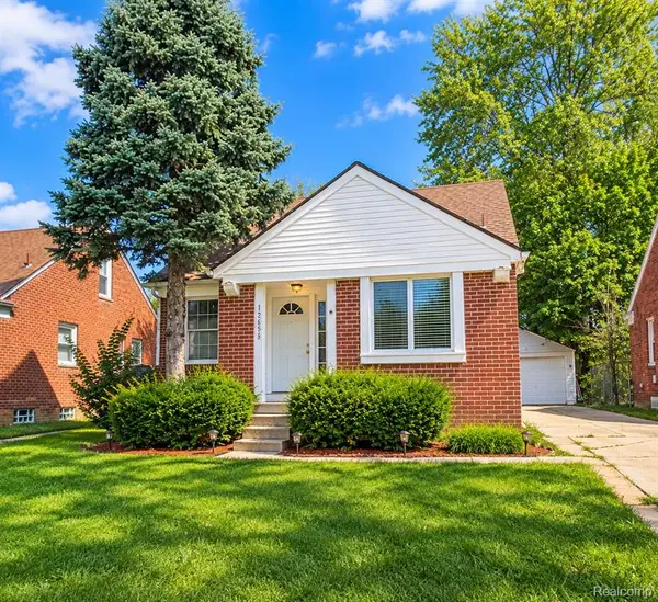 12658 Saint Marys, Detroit, MI 48227