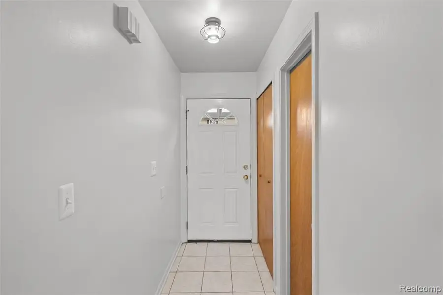 41166 N Woodbury Green, Van Buren, MI 48111 - #3