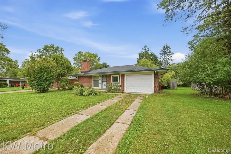 29700 Rock Creek, Southfield, MI 48076 - #2