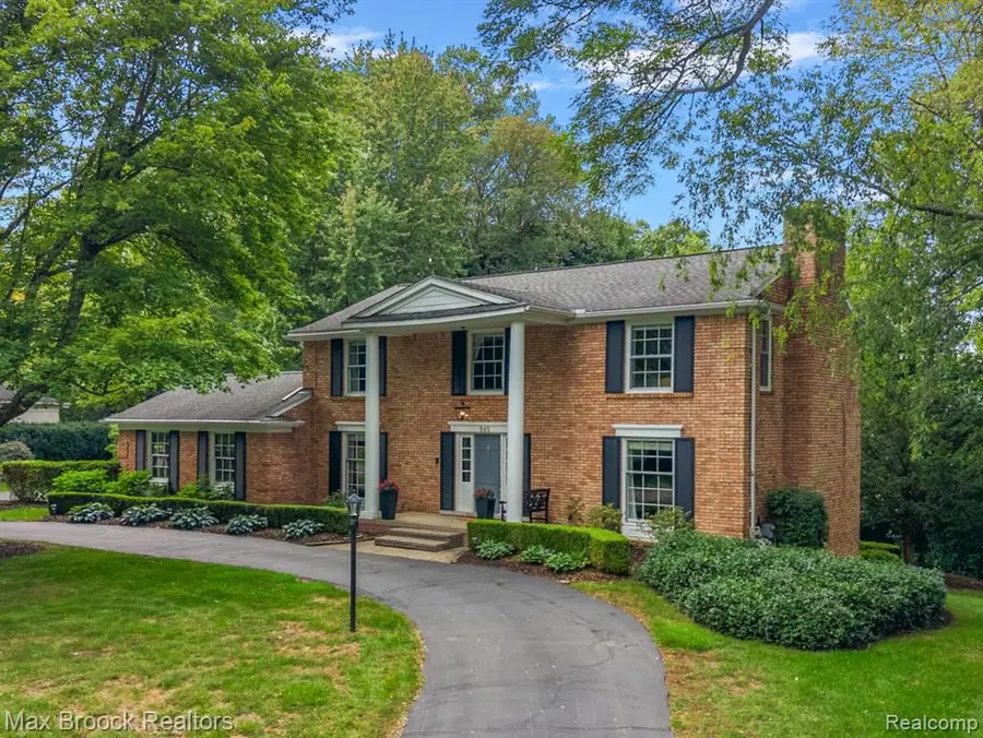 545 Whitehall, Bloomfield Hills, MI 48304 - #2