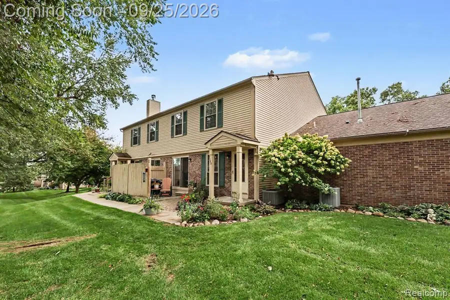 3388 Gingell, Lake Orion, MI 48359 - #2