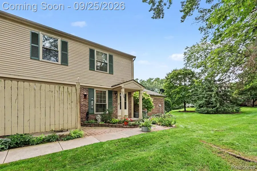 3388 Gingell, Lake Orion, MI 48359 - #3