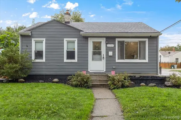 173 W Evelyn, Hazel Park, MI 48030