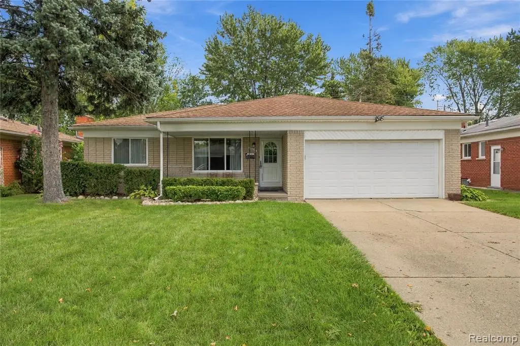 33642 Colfax, Sterling Heights, MI 48310 - #1