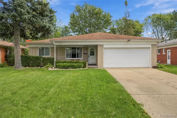 33642 Colfax, Sterling Heights, MI 48310