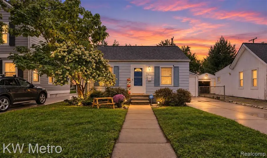 714 Devillen, Royal Oak, MI 48073 - #2