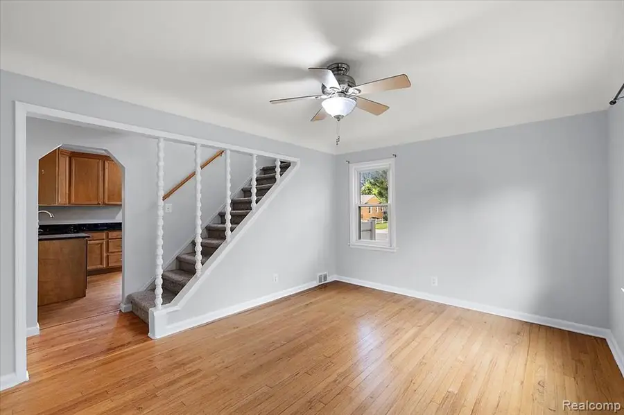 3225 N Vermont, Royal Oak, MI 48073 - #3