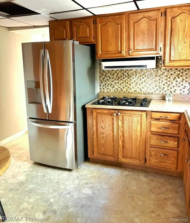 4770 Woodside, Highland, MI 48356 - #3