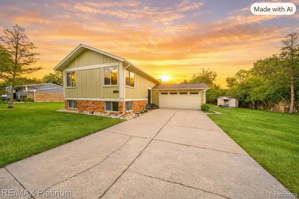 24300 Springbrook, Farmington Hills, MI 48336