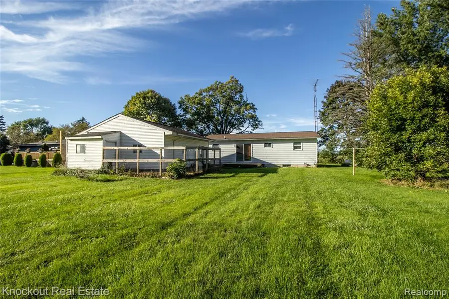 5796 Burt, Birch Run, MI 48415 - #2