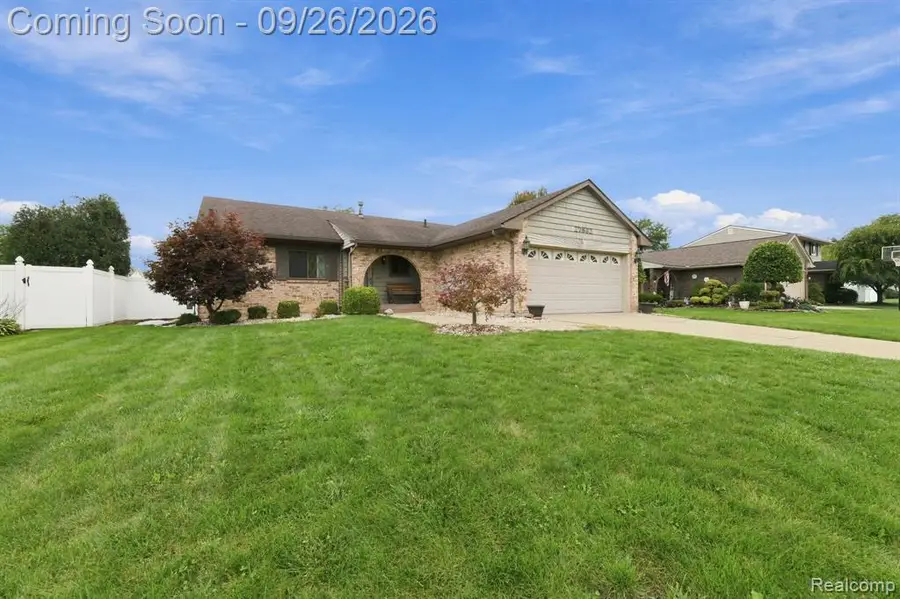 27882 White Oak, Brownstown, MI 48183 - #3
