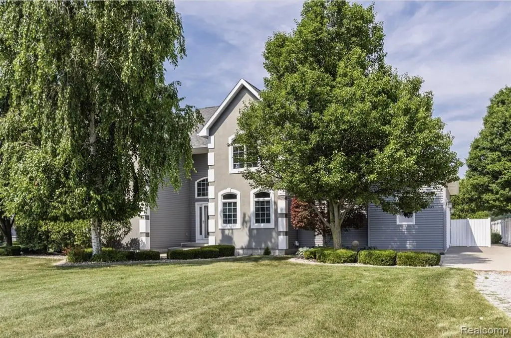 3558 S Mackinaw, Bay City, MI 48706 - #1