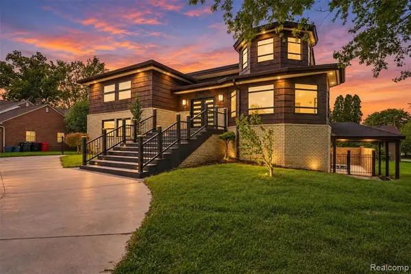 27507 Bell, Southfield, MI 48034
