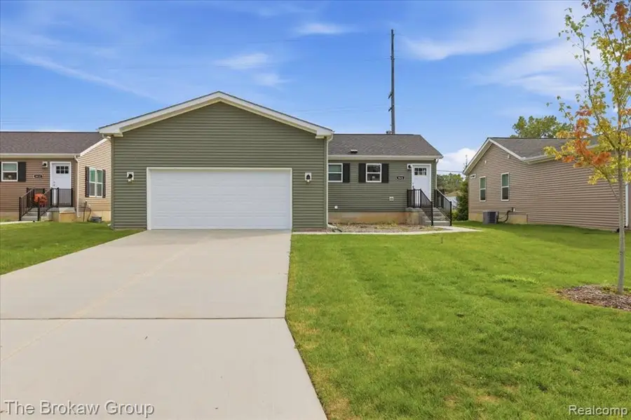 4426 Maple Leaf, Flint, MI 48506 - #2