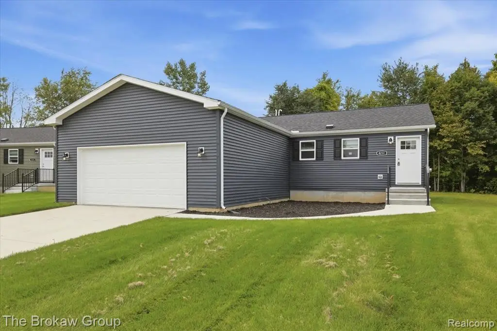 4231 Sugar Maple, Flint, MI 48506 - #1