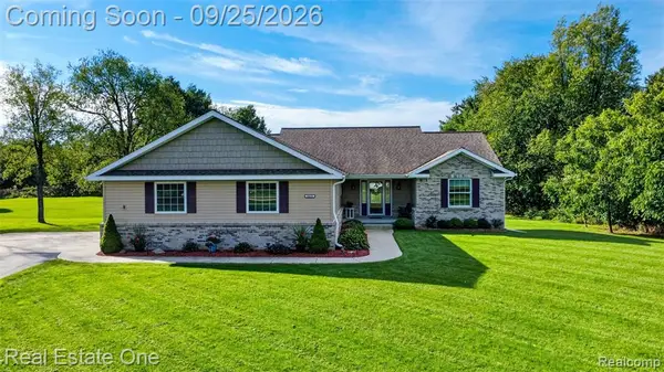 10152 Oakhill, Holly, MI 48442