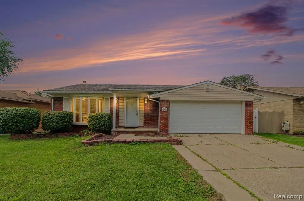28440 Weddel, Brownstown, MI 48183 - #1