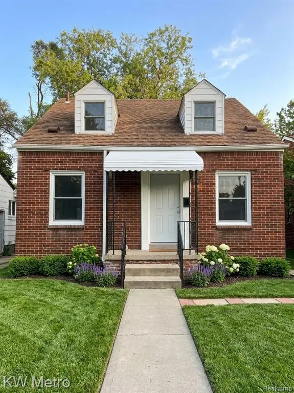 8878 Terry, Detroit, MI 48228