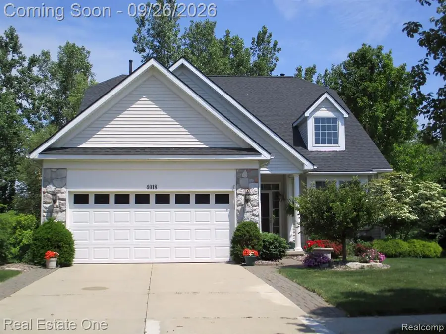 4018 Hillsdale, Auburn Hills, MI 48326 - #2