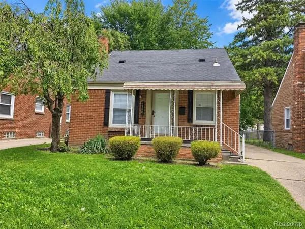 7250 Dolphin, Redford, MI 48239