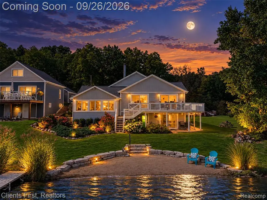 602 Cushing, Lake Orion, MI 48362 - #2