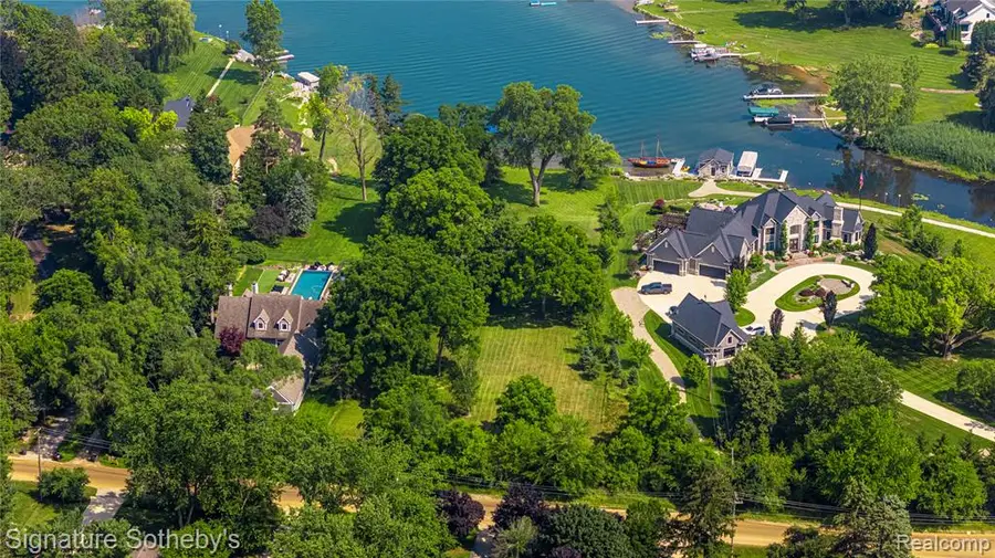 2475 N Lake Angelus, Lake Angelus, MI  - #3