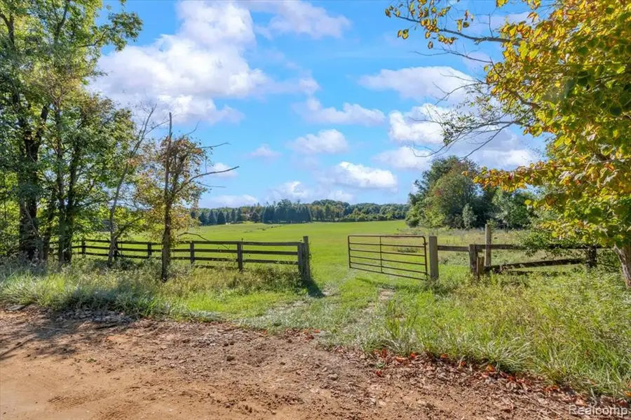 4767 Lake George Road, Oxford, MI 48370 - #2