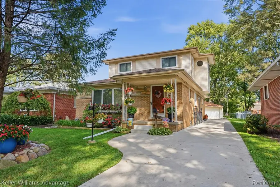 3987 Grindley Park, Dearborn Heights, MI 48125 - #2