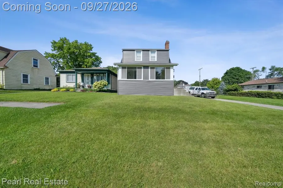 18849 Delaware, Redford, MI 48240 - #3