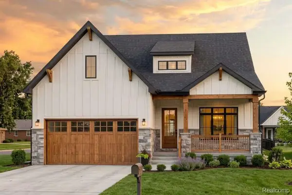 0101 Creston, Pinckney, MI 48169