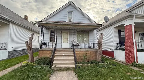 12117 Lumpkin, Hamtramck, MI 48212