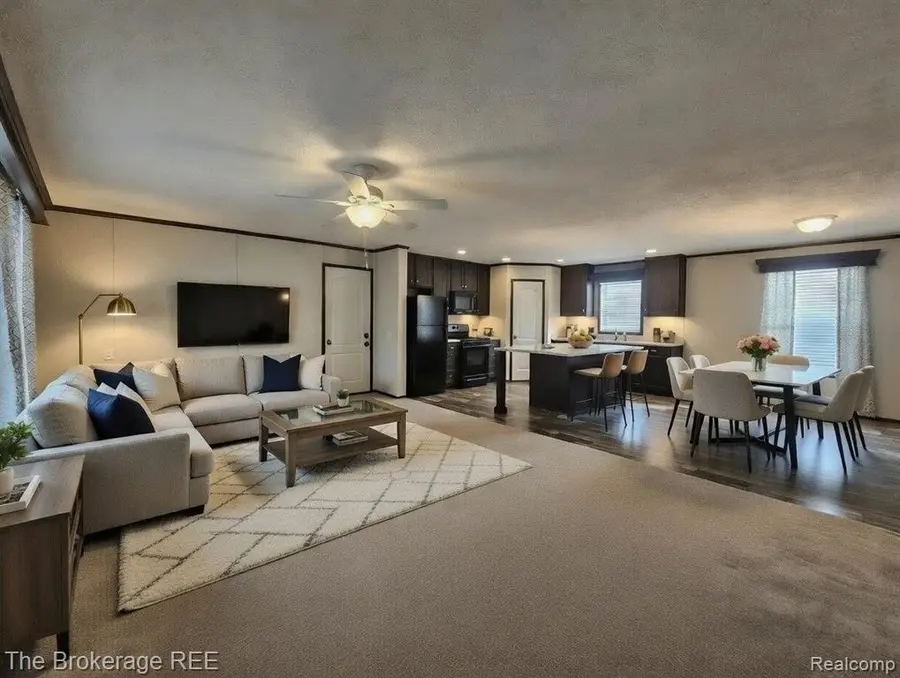654 Basswood, Flint, MI 48506 - #2