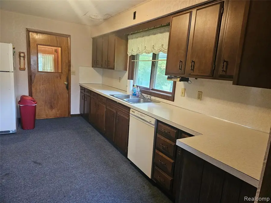 6035 Lincoln Street, Mayville, MI 48744 - #3