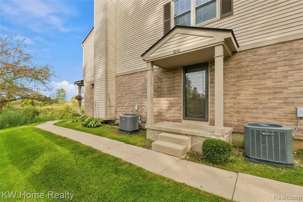 3216 High Pointe Ridge, Lake Orion, MI 48359 - #1