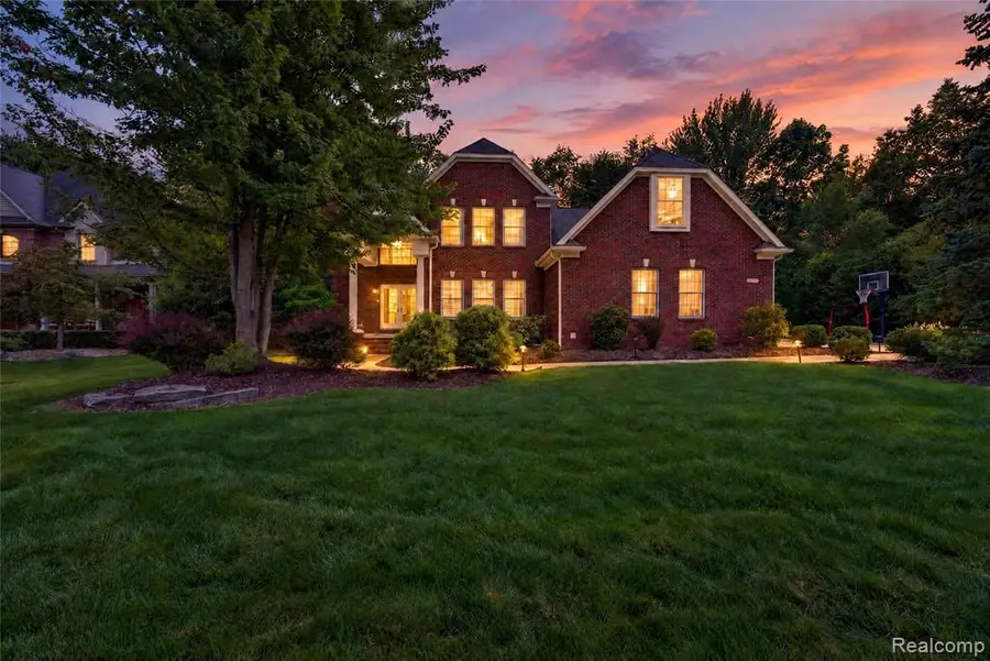 8467 Grays, Grosse Ile, MI 48138 - #2