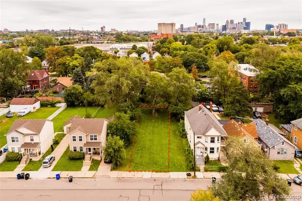 2034 Vinewood, Detroit, MI 48216