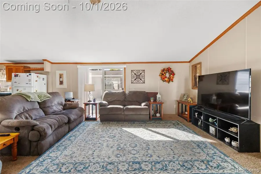 324 Fox Chase, Grand Blanc, MI 48439 - #2