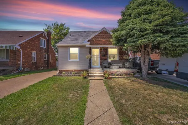 4061 Calhoun, Dearborn, MI 48126