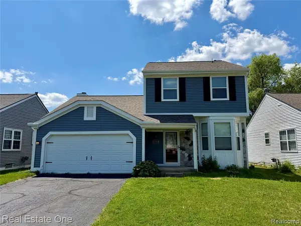 1930 Alexander, Westland, MI 48186