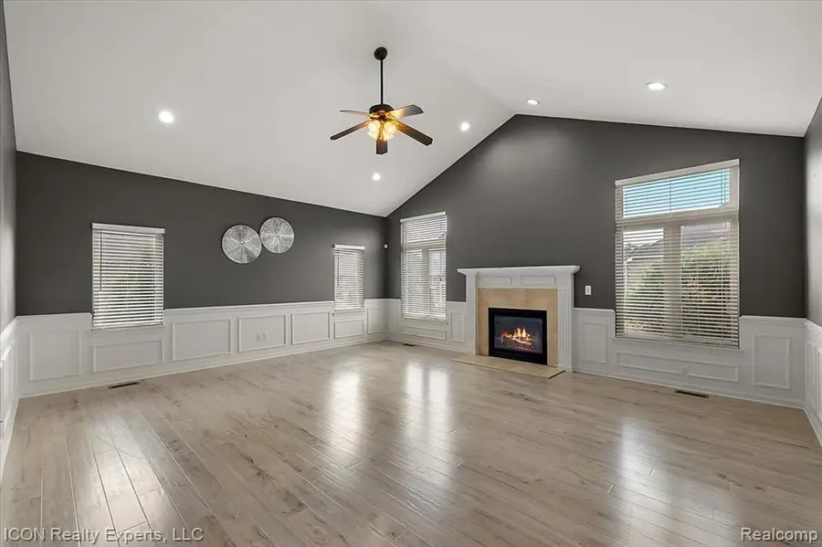 17542 Goldeneye, Clinton Township, MI 48038 - #2